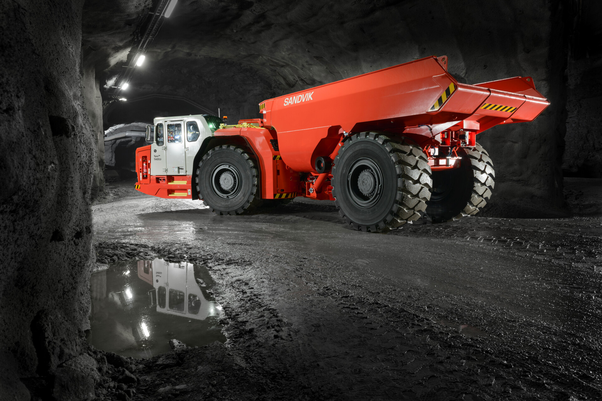 Toro&reg; TH551i | Sandvik Rental And Used Equipment