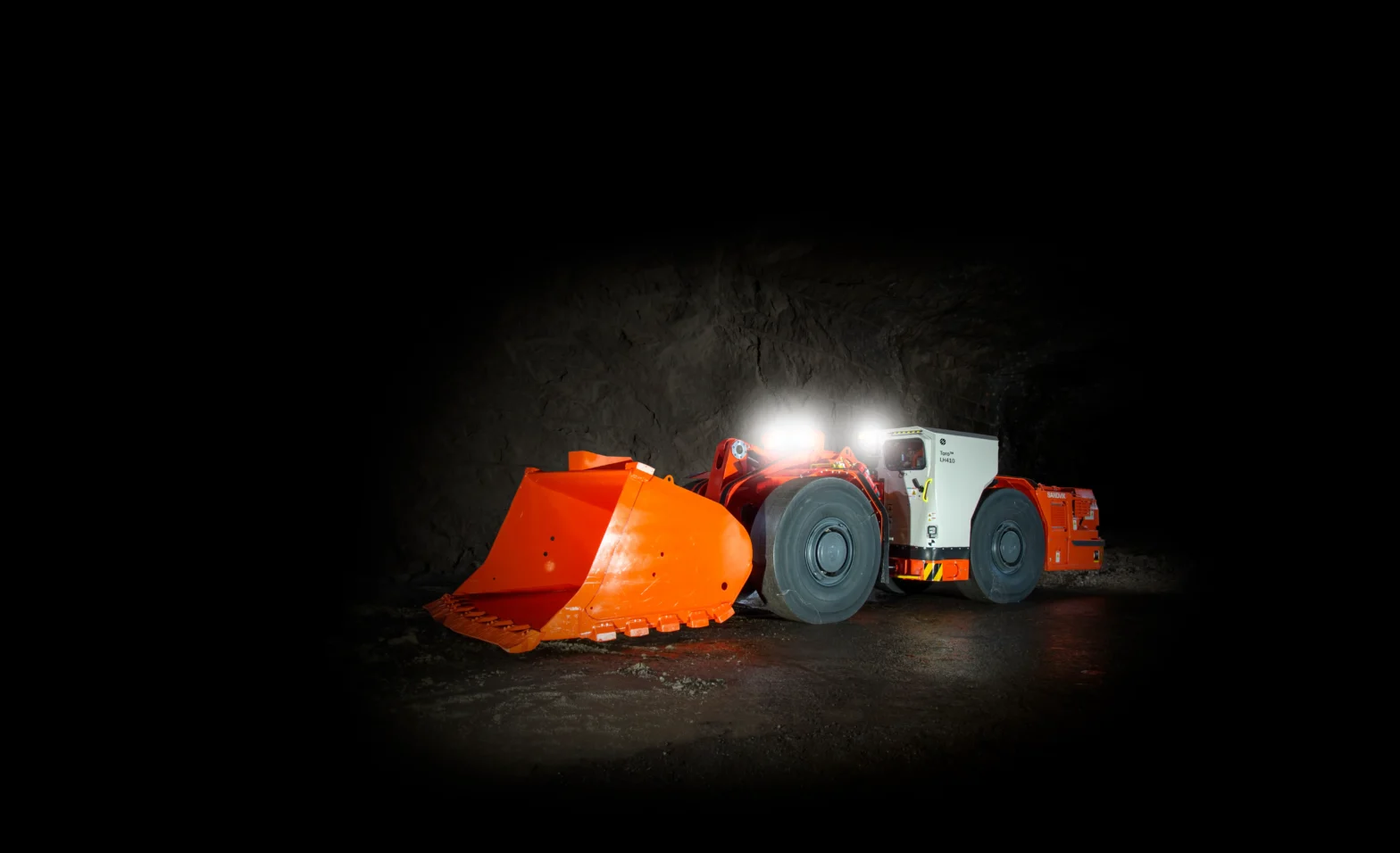 Toro&trade; LH410 | Sandvik Rental and Used