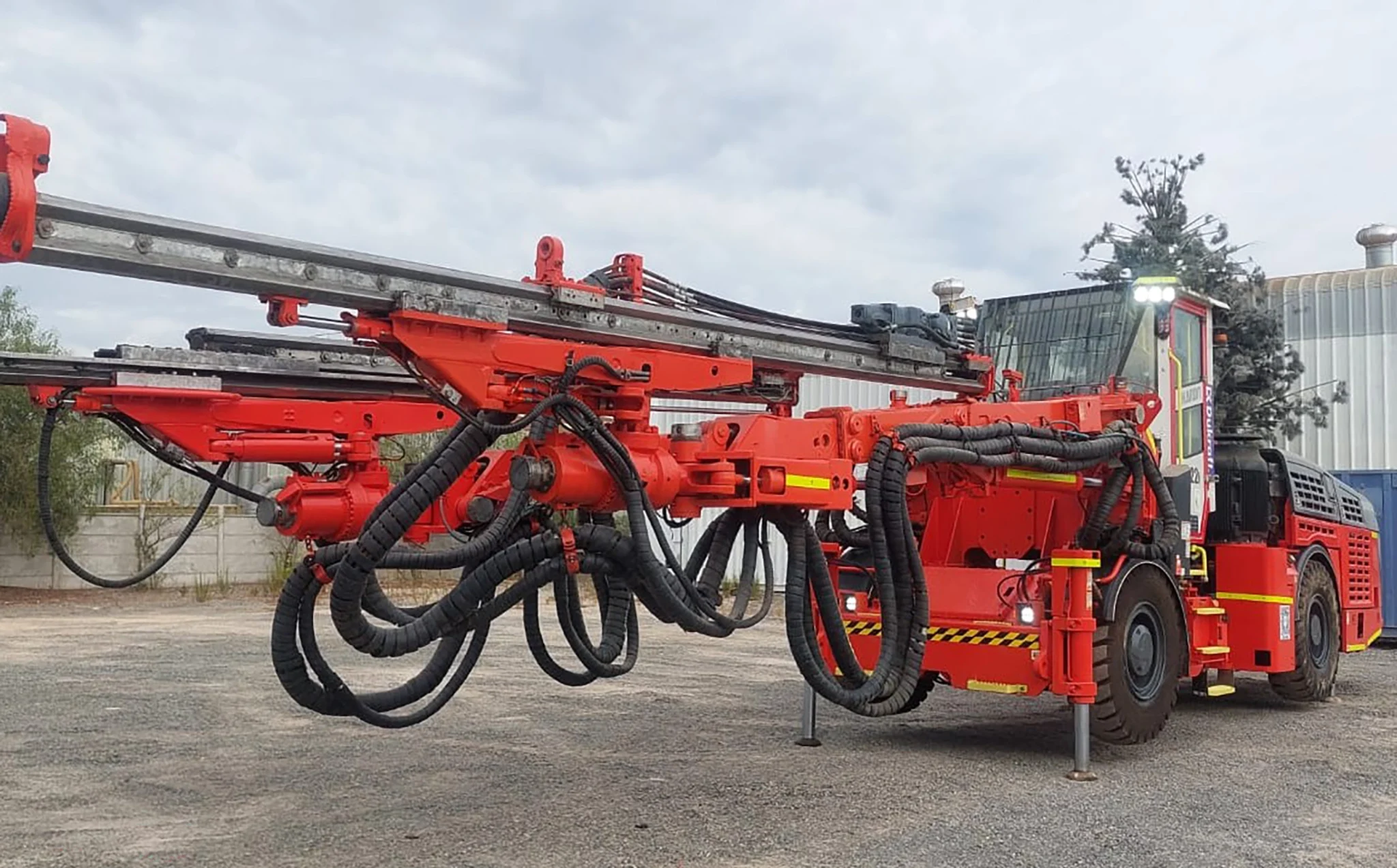 DT922i | Sandvik Rental and Used