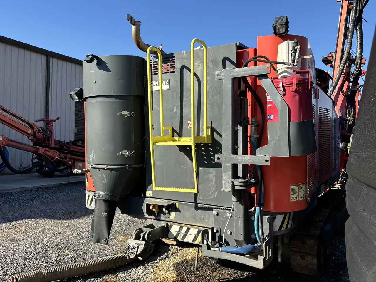 Sandvik Ranger DX800 crawler mounted surface drill rig for quarry drilling
